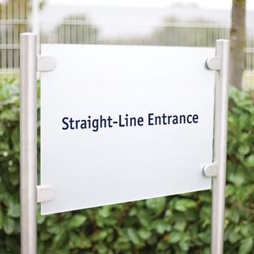 Cégtábla Straight-Line „Entrance”